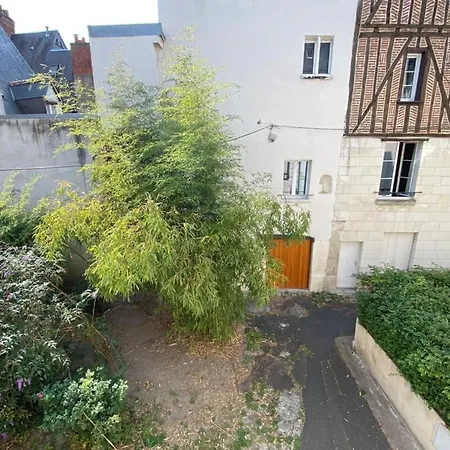 Apartment Typical In The Heart Of The With Wifi